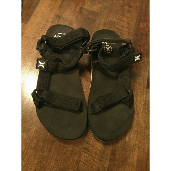 Hurley Shoes - Hurley Strappy Sandals Women 8 Black Excellent Sporty Adjustable Hook-and-Loop